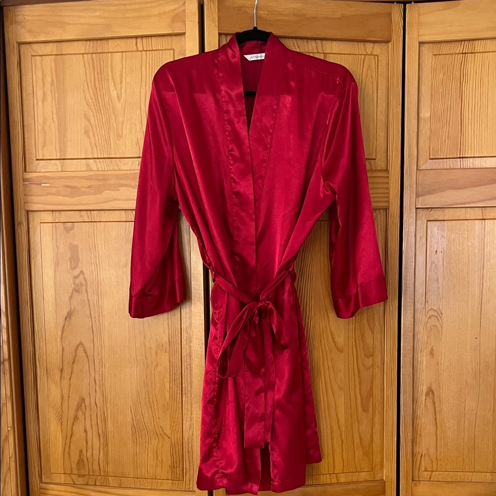 Ambrielle Red Luxe Robe Intimates Sleepwear
